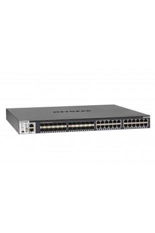 NETGEAR M4300-24X24F Géré L2 L3 L4 10G Ethernet (100 1000 10000) 1U Noir